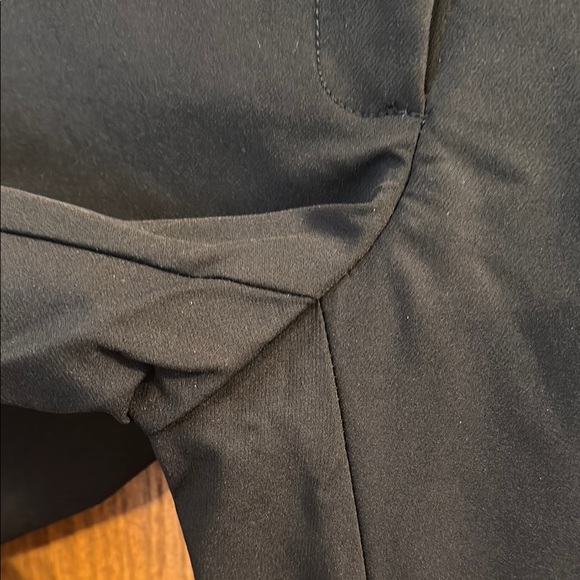 White House Black Market The Skinny Ankle Black Trousers size 4. - Picture 6 of 16